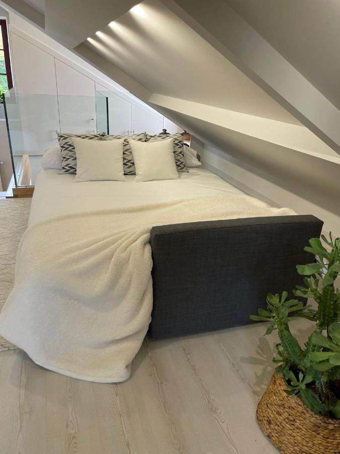 شقة Atico Tipo Loft En San Sadurnino. المظهر الخارجي الصورة