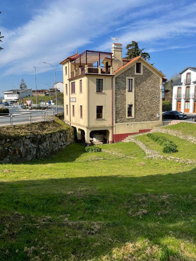 شقة Atico Tipo Loft En San Sadurnino. المظهر الخارجي الصورة